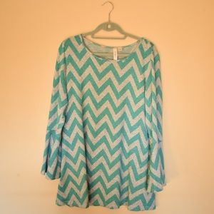 Women’s sweater xl Chevron